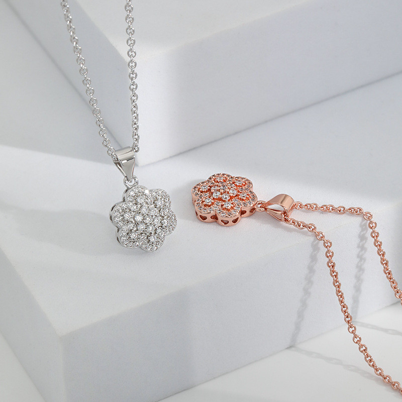 Original Design Peach Blossom Pendant Necklace Internet Celebrity Style INS Full Diamond Hollow Inlaid Simple Cherry Blossom Necklace