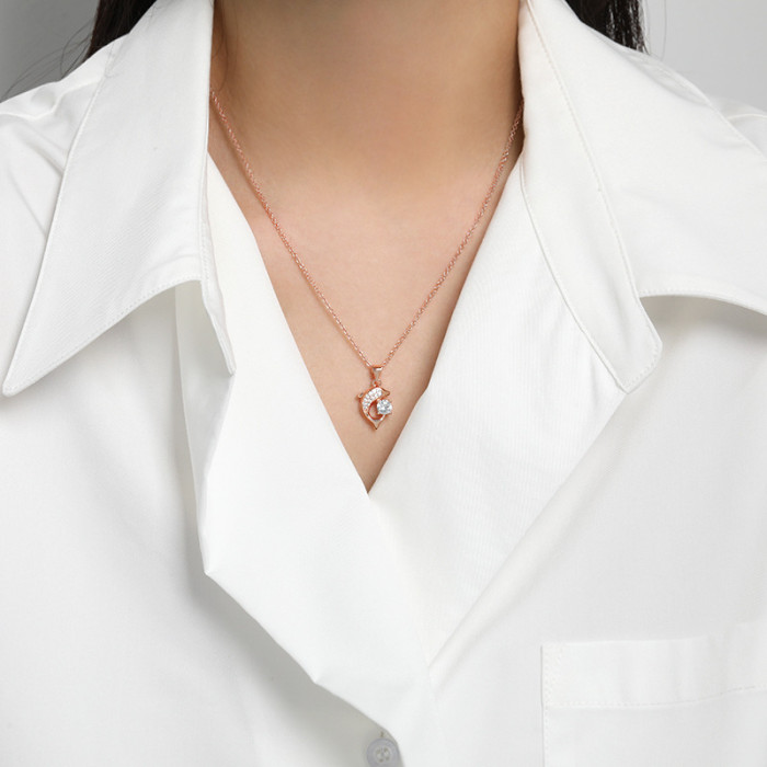 18K Gold Mermaid Full Diamond Pendant Collarbone Chain Niche Design Minimalist Style Big Fish Begonia Dolphin Fish Tail Necklace