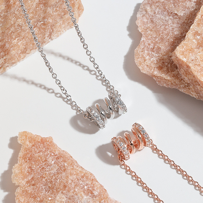 18K Gold Inlaid Diamond Lucky Bead Pendant Collarbone Chain TikTok Live Dropshipping Spiral Full Diamond Slim Waist Necklace