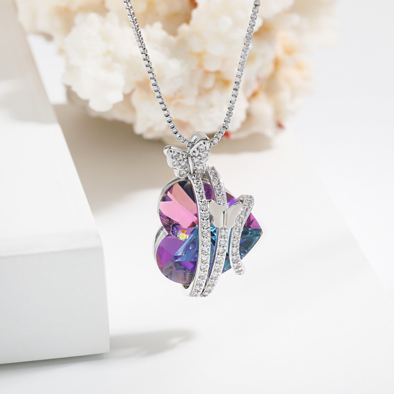 Tume Hot-Selling European and American Fashion Internet Celebrity Necklace Mother's Day Gift Iridescent Ocean Heart Butterfly Heart Necklace