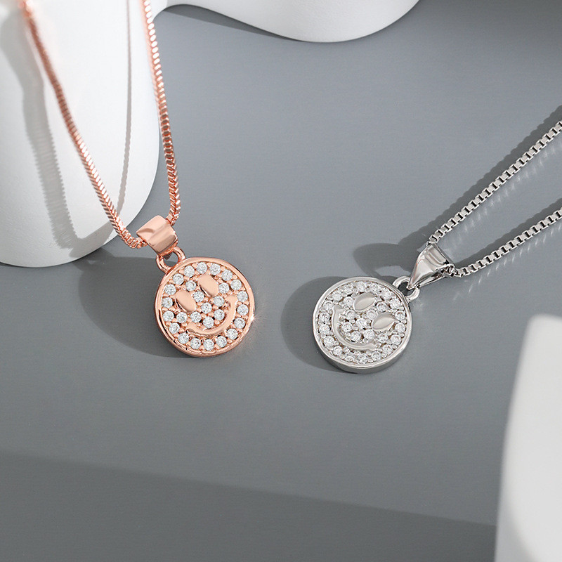 Original Design Smile Pendant Necklace Simple Fresh Starry Sky Hip Hop INS Double-Sided Wearable Smiley Necklace