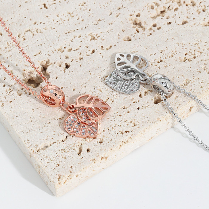 Original Design Diamond-Studded Leaf Pendant Necklace Internet Celebrity Live Streaming Dropshipping Simple and High-End Double-Layer Leaf Necklace