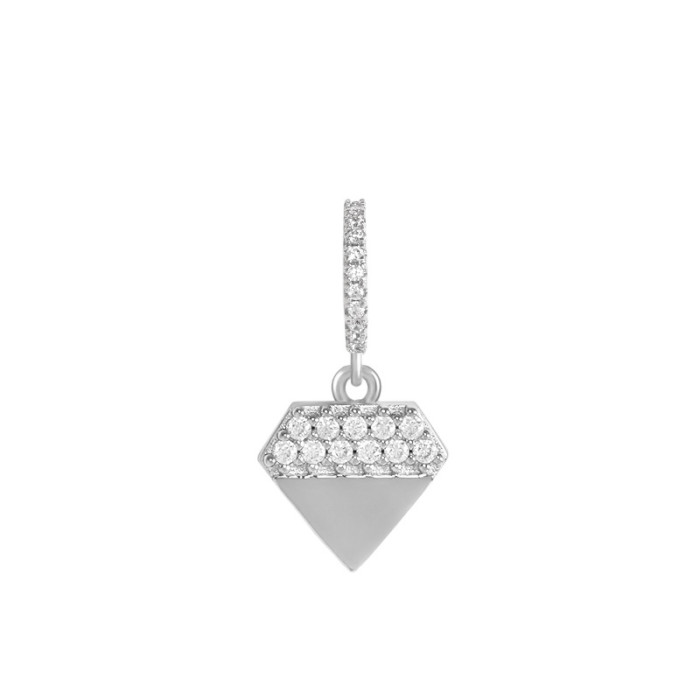 Original Design Internet Celebrity Style Pendant Necklace European and American Triangle High-end Design Sense Simple Diamond-like Necklace