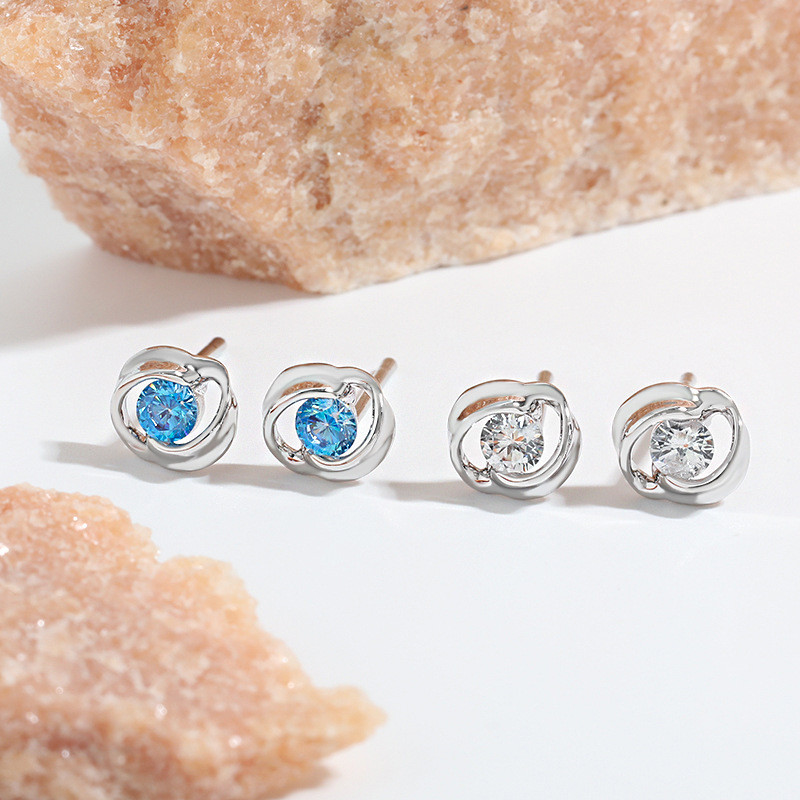 Romantic Rose Love Patos Stone Earrings Simple Versatile Fashion Petite Aquamarine Zircon Ocean Heart Stud Earrings