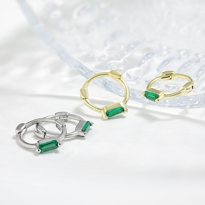 Mini Green Small Square Hoop Earrings French Retro Light Luxury High-end Sense Plain Square Emerald Earrings
