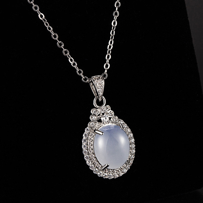 New Chinese Style Necklace Ice Transparent Chalcedony Women's High-end Elegant Diamond-studded Pendant National Trend Retro Niche Design Clavicle Chain