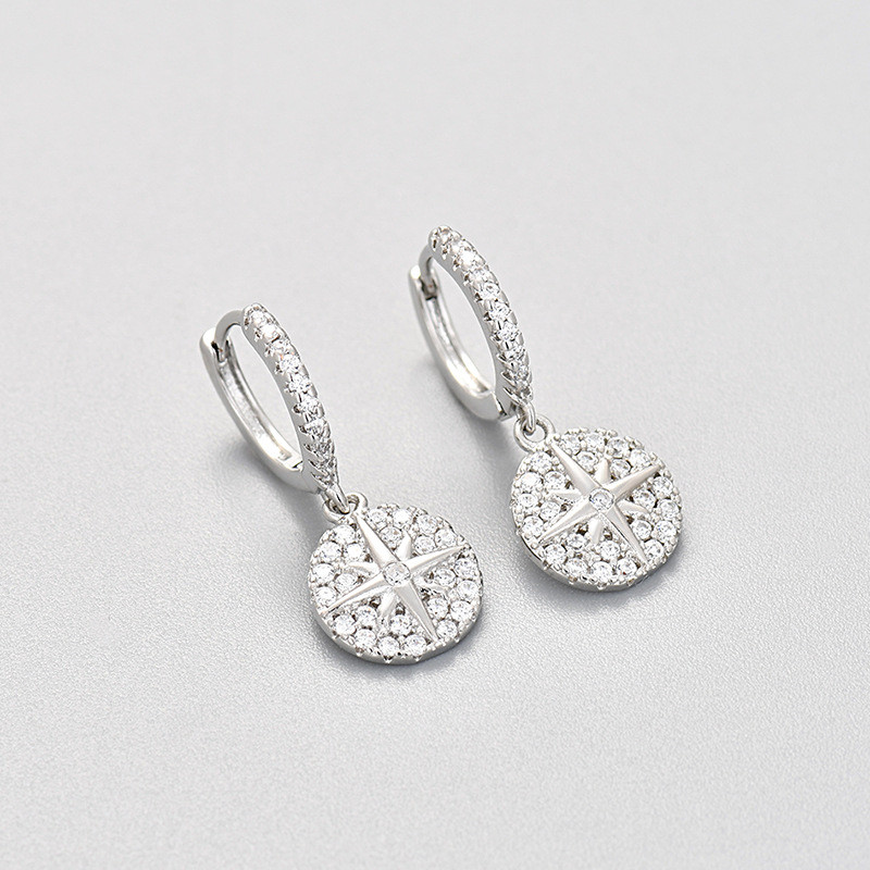 Lucky Compass Full Diamond Exquisite Small Earrings for Women High-end Zircon Eight-pointed Star Stud Earrings Niche Design