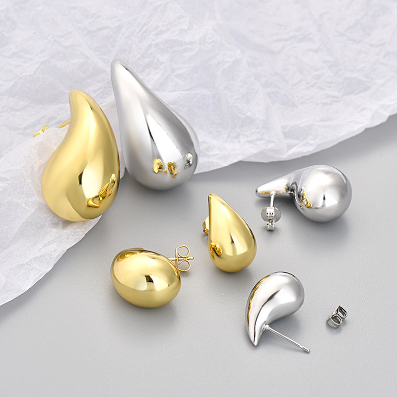 Cross-Border European and American Exaggerated Comma Earrings for Women, Water Drop Metal High-End Earrings, Minimalist Punk Style Glossy Earrings