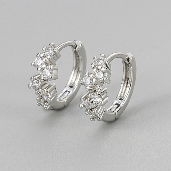 Exquisite Zircon Earrings 2025 New Trend Niche Design High-end Earrings Hoop for Women Daily Versatile