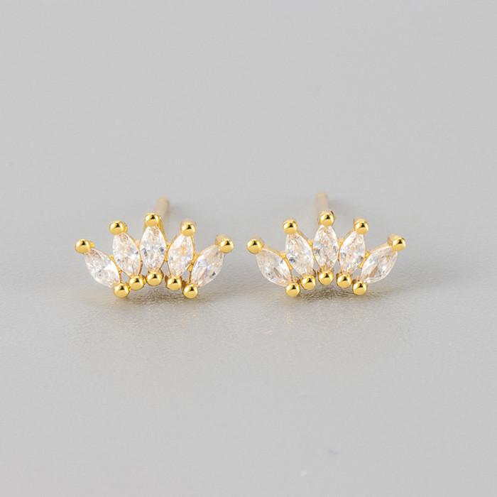 Korean Version Creative Earrings for Women Small Exquisite Versatile Design Crown Sparkling Stone High-End Light Lu...