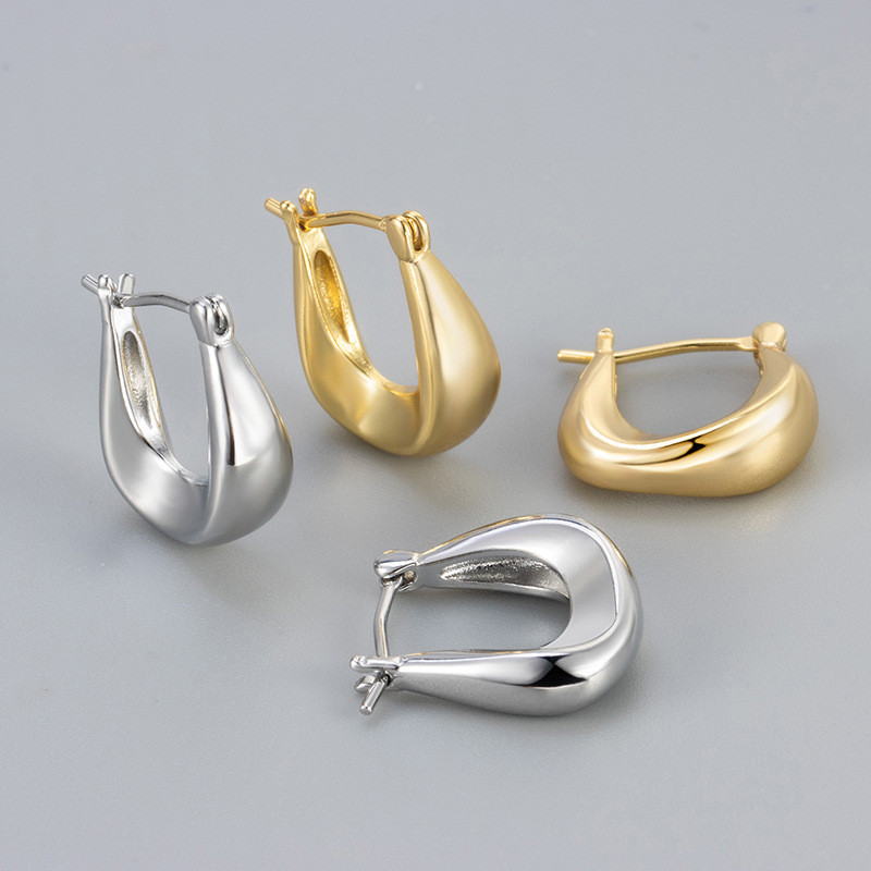 European and American Water Drop Earrings 2024 New Hot Style Light Luxury Women's Ear Clips Niche High-end Spring Summer Versatile Textured Earrings