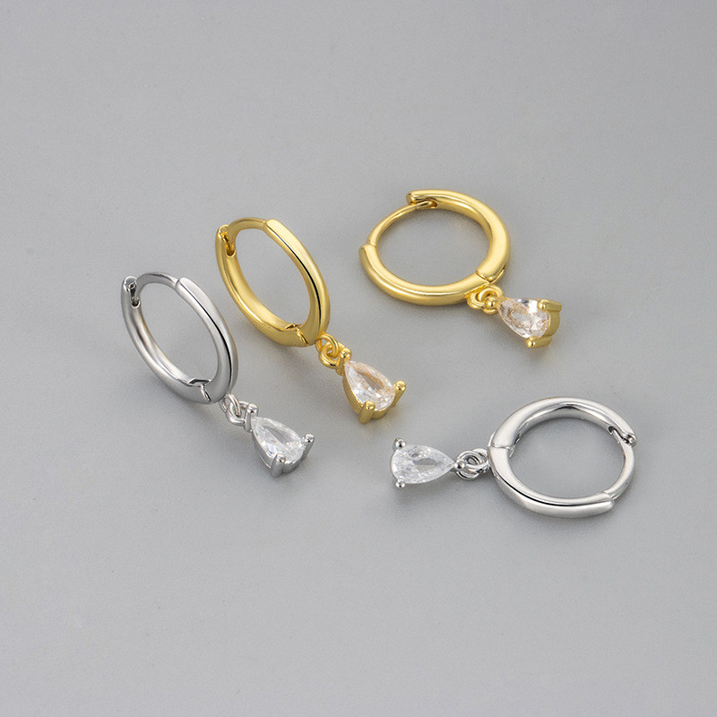 New Geometric Single Diamond Water Drop Earrings Simple Minimalist Triangle Versatile No-Pick Earrings Women's Earrings Elegant Women