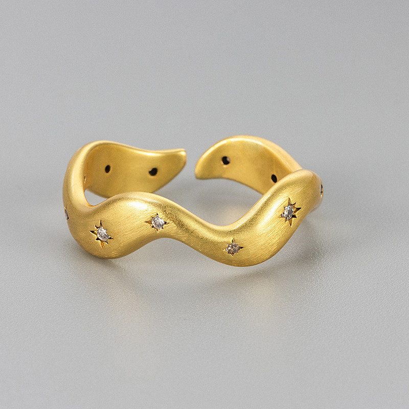 Brushed Matte Wave Ring for Women, Niche Design, Simple and Elegant, Versatile, Light Luxury, High-End Feel, Star Index Finger Ring