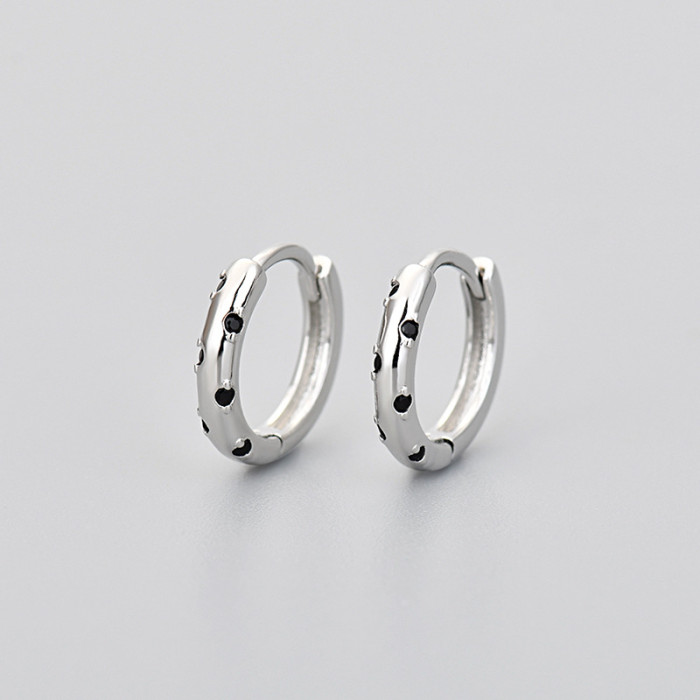 Style Circle Stone-Inlaid Hoop Earrings for Women Versatile Niche Design Black and White Zircon Earrings Niche Desi...