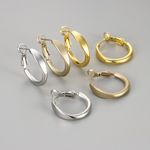 2024 New High-End Minimalist Style Smooth Surface Hoop Earrings Korean Version Matte Design Hoop Earrings for Women