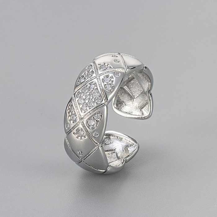 2025 New Small Chanel Style Diamond Ring Rhombus Pattern Sparkling Diamond Open Adjustable Silver Simple High-end Cool