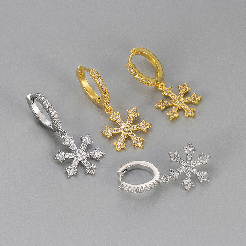 2025 New High-End Micro-Paved Snowflake Earrings Delicate Sweet Earrings Light Luxury Petite Earrings for Women