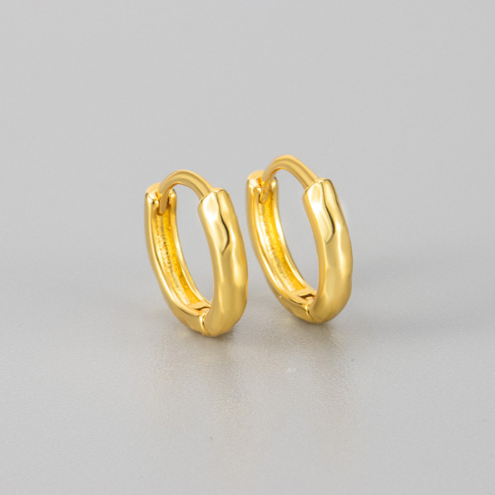 European and American Light Luxury Irregular Hammered Texture Earrings for Women Simple Texture Fashion Exquisite Earrings Niche Design Ear Jewelry