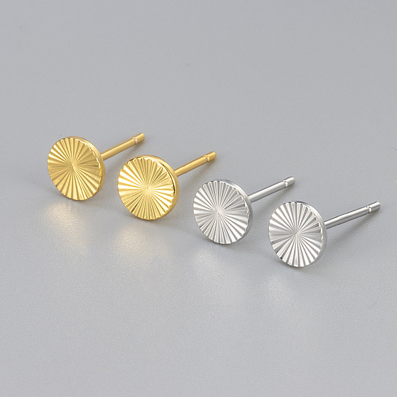 New Simple Retro Earrings Fashion Niche Design Car Flower Laser Round Earrings for Women New Trendy Temperament