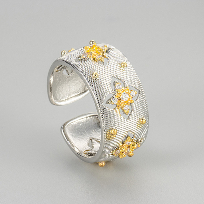 Italian Handmade Brushed Court Style Two-tone Craft Fashion Light Luxury Four-leaf Clover Inlaid with Zircon Elegant...