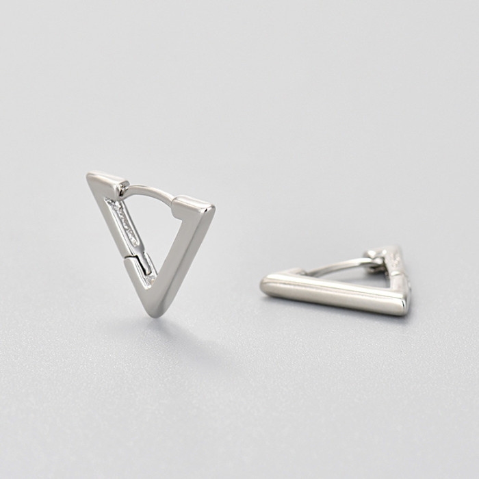 Simple Three-Dimensional Triangle Earrings Geometric Smooth Simple Elegant Fashion Versatile Ear Jewelry