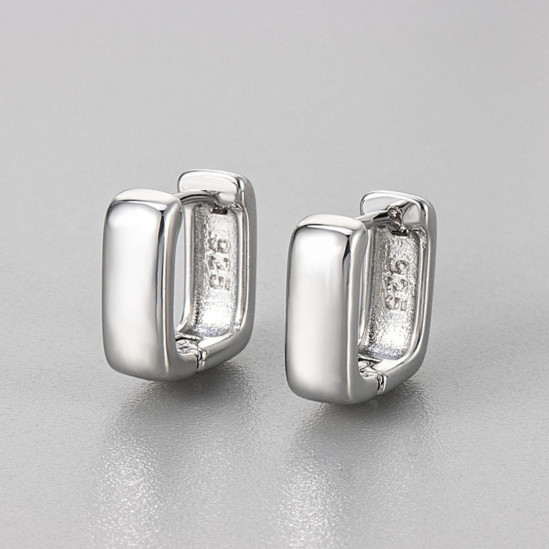 Foreign Trade Cross-Border Wide Geometric Square Earrings Niche Design Plain Simple High-End Feel Ear Clips Light Luxury Ear Accessories