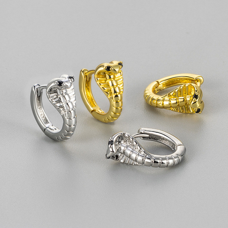 Unique and Distinctive Cobra Earrings 2024 New Hot Style High-end Retro Minimalist Ear Clips Hoops for Women