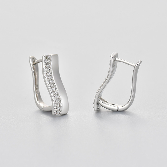 2024 New Fashion Simple Korean Dongdaemun Wave Rhinestone Versatile Personality Trendy Earrings