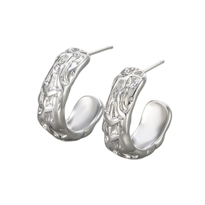 Lazy Style Lava Stud Earrings Niche Designer New Retro Metal Wrinkled Exquisite Stud Earrings Jewelry