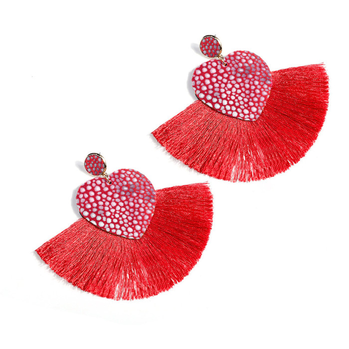 Autumn Winter New Earrings Fluffy Creative High-End Niche Handmade Rice Bead Stud Earrings Tassel Earrings for Women