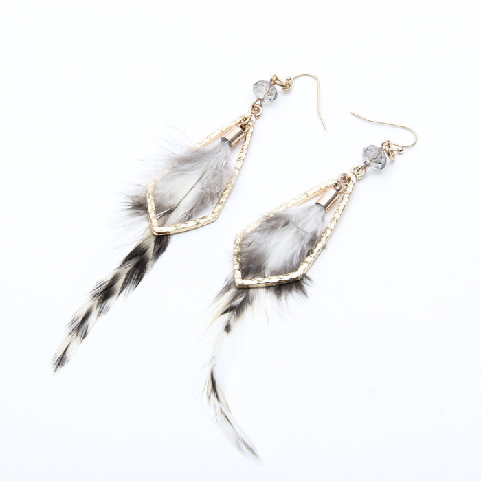 European and American Ethnic Style Asymmetric Feather Earrings Bohemian Retro Elegant Versatile Long Tassel Earrings for Women
