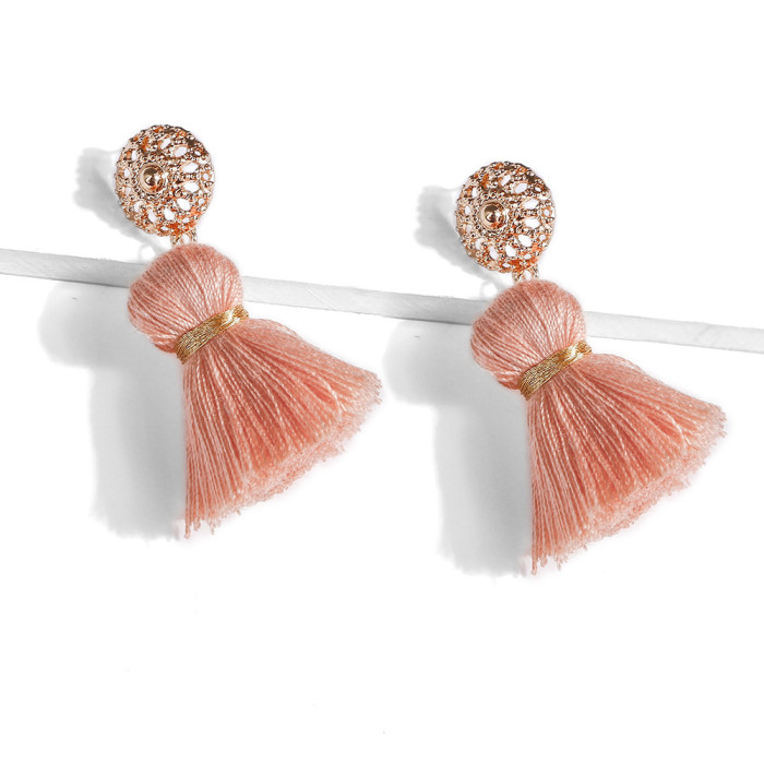 New Heart-shaped Earrings European and American Bohemian Retro Ethnic Style Heart Tassel Earrings Elegant Ethnic Style Earrings