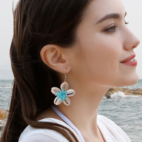 Ocean Wave Bohemian Conch Shell Flower Earrings Vacation Pastoral Style Retro Woven Finished Handmade Earrings