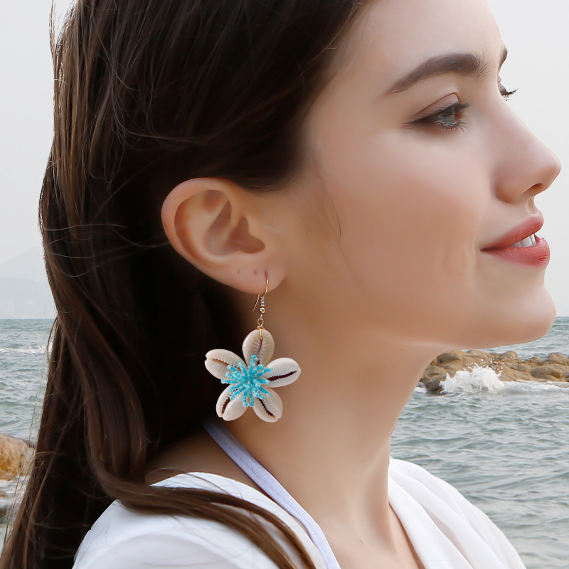 Ocean Wave Bohemian Conch Shell Flower Earrings Vacation Pastoral Style Retro Woven Finished Handmade Earrings