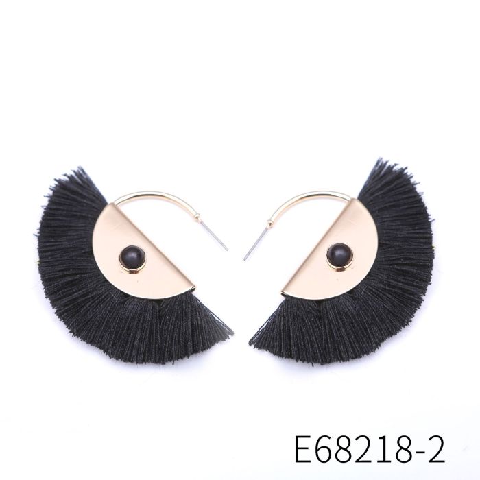 Earrings Simple Autumn Winter High-end Long Zirconia Stud Earrings European American Style Asymmetric Tassel Earrings for Women