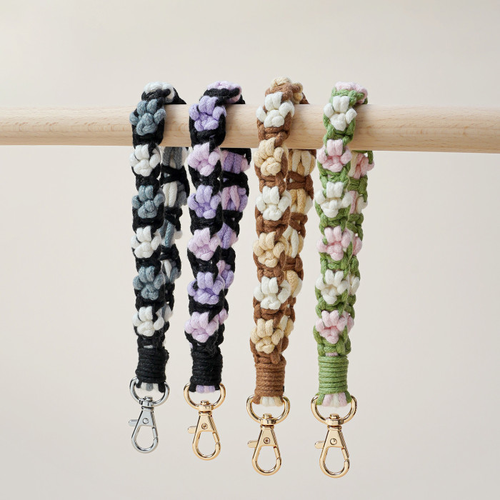 Hand-Woven Creative Cat Paw Phone Lanyard High-Quality Bohemian Style Fresh Keychain Pendant, Necklaces