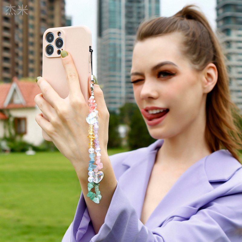 INS Style New Natural Stone Phone Chain Crystal Beads High-end Fashion Heart Phone Lanyard European and American Cross-border