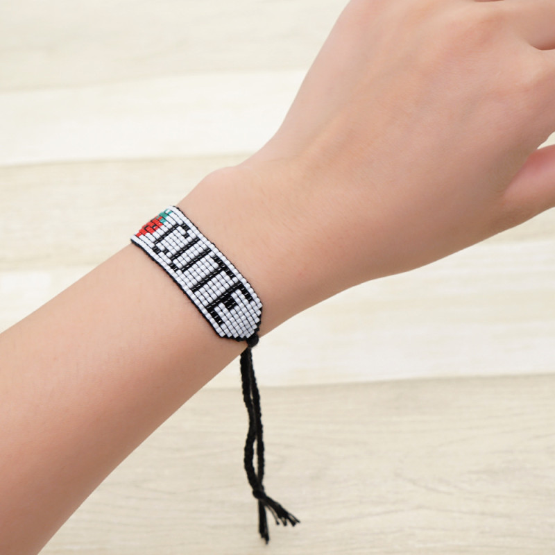 Trendy Fashion Strawberry Bracelet Colorful Beads Handmade Woven Bracelet English Letter Jewelry Wholesale