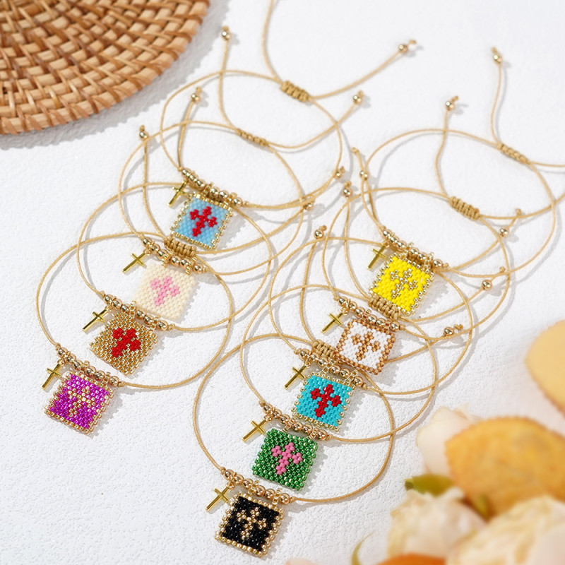 Foreign Trade Hot-Selling Bohemian Style Fashion Versatile Copper Bead Woven Heart Rice Bead Pendant Bracelet Wholesale