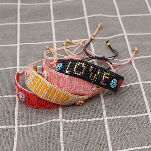New Style Personality Cute Heart Pattern Miyuki Bracelet for Women Colorful LOVE Letter Woven Bead Bracelet for Women