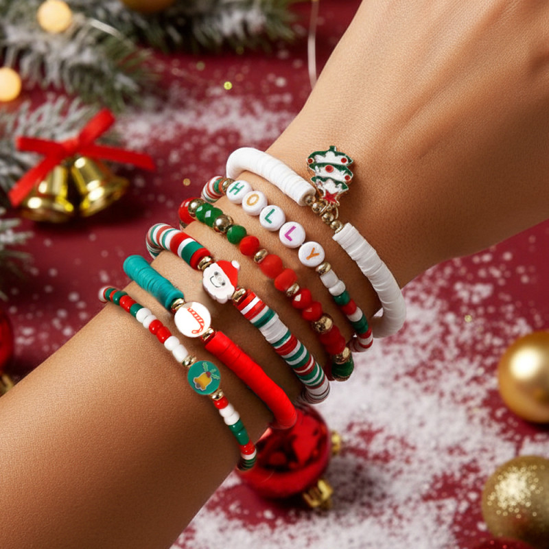 European and American Style Christmas Atmosphere Gift Choice Santa Claus Snowflake Christmas Tree Soft Clay Beads Mixed Elastic Bracelet