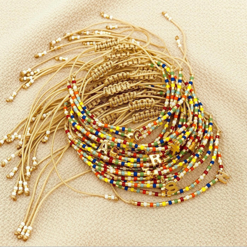 Cross-Border Hot-Selling Rice Bead Woven Letter Bracelet Commuting Simple A-Z Lucky Hand Jewelry Stall Hot-Selling Bracelet Gift
