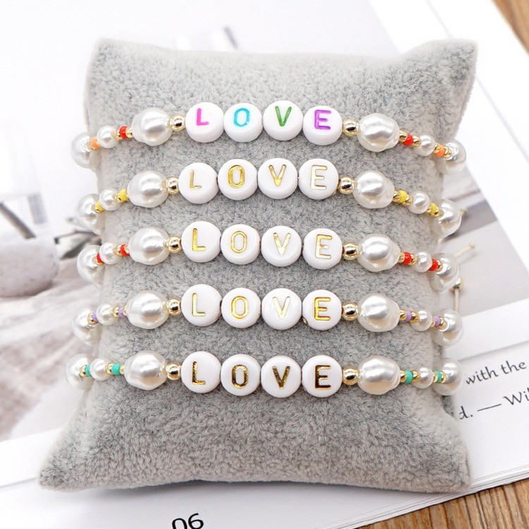 Minimalist Cross-Border New White Imitation Pearl Rice Beads Acrylic Love Letter Handmade Beaded Friendship Rope Small Bracelet