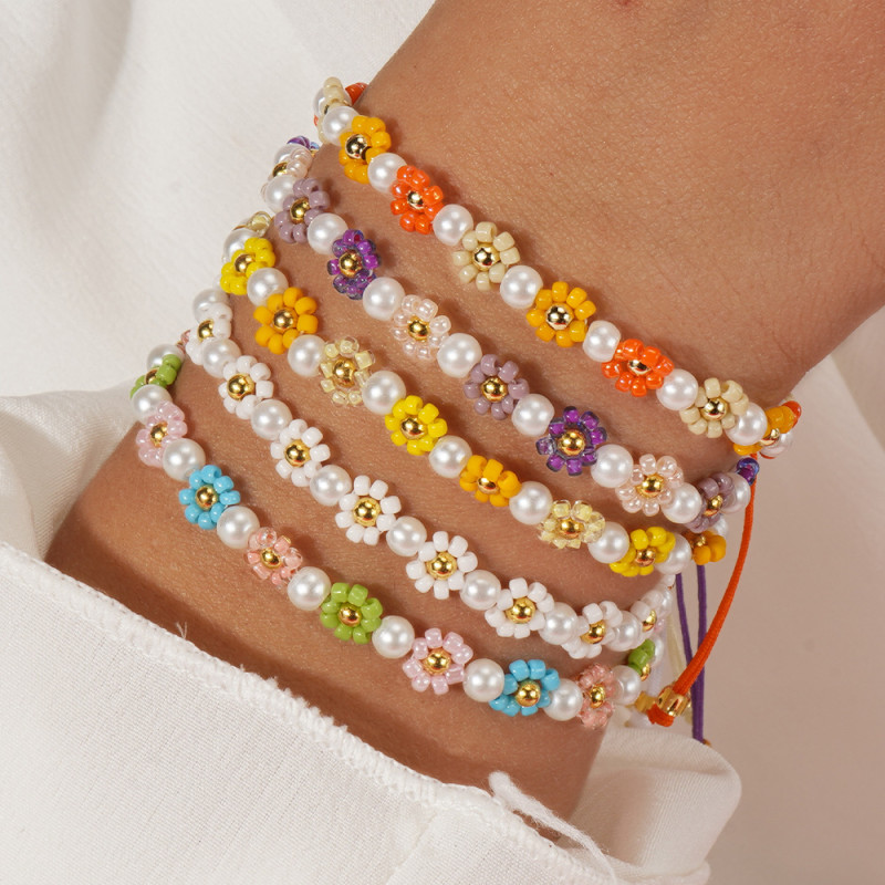 Cross-Border Hot-Selling Bohemian Style Small Daisy Rice Bead String Pearl Bracelet Dopamine Color Series Summer Exclusive
