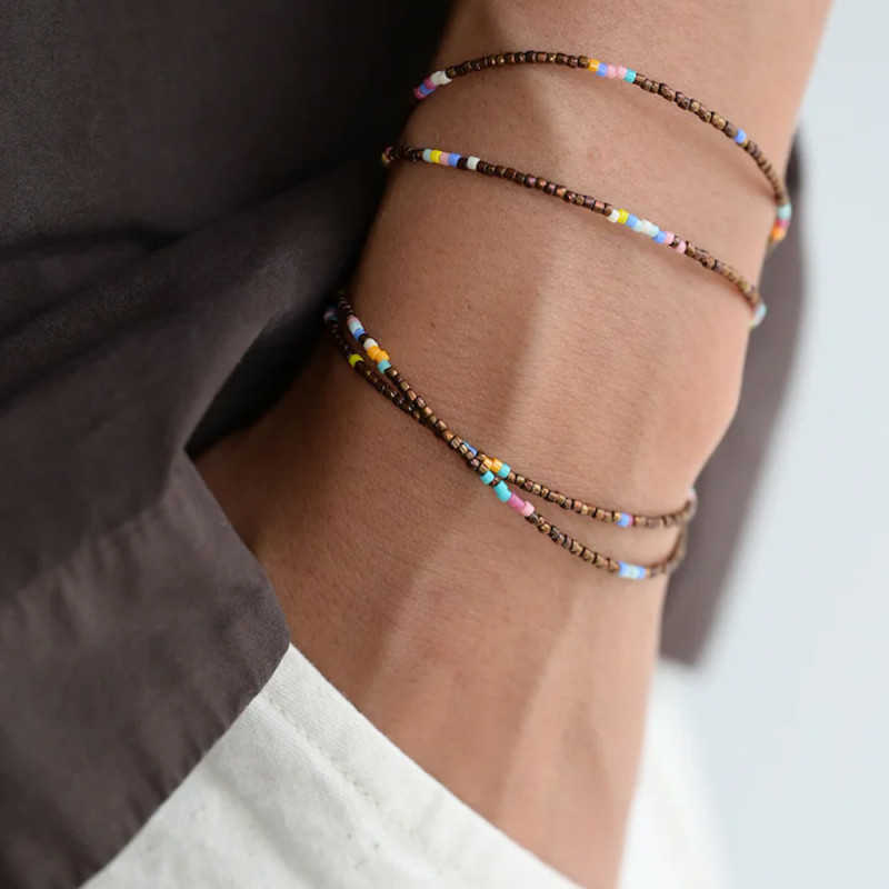 Custom European and American INS Niche Simple Design Colorful Seed Bead Bracelet for Women Ultra-fine Adjustable Hand-woven Bracelet