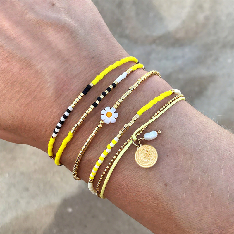 Yellow Bohemian Five-Piece Set Domestic DB Beads Imitation Pearl Copper Beads Small Daisy Golden Rice Beads Beach Bracelet