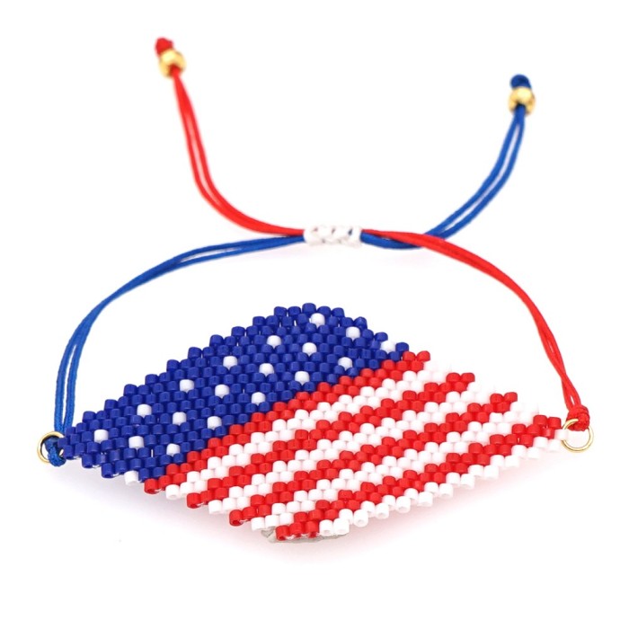 Ethnic Style Handmade Miyuki Bracelet Personality Fashion Independence Day Heart Geometric Pattern Bracelet for Women