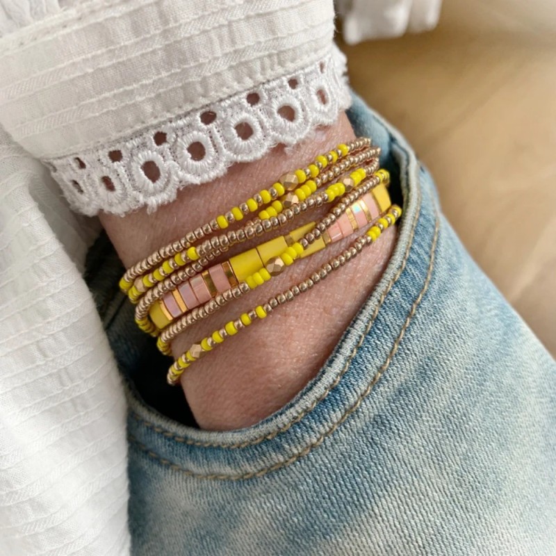 European and American Style Bracelet Jewelry Crystal Bracelet Light Luxury High-end Design Bracelet Titanium Steel Non-fading