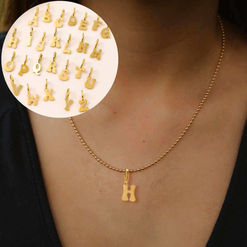 Cross-Border European and American Style Stainless Steel Fashion Small Exquisite 26 English Small Letter Necklace Simple Versatile Accessories Wholesale