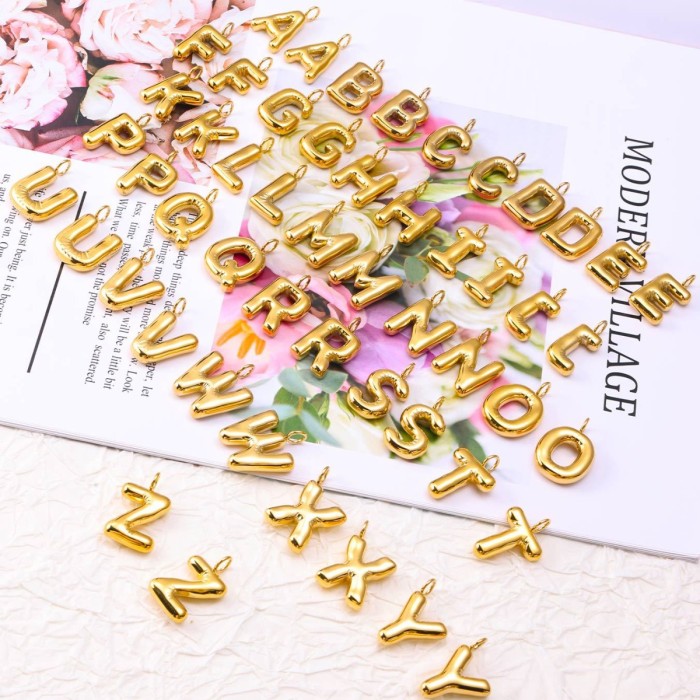 Hot-Selling Fashion Stainless Steel Chubby Bubble Letter Necklace New Playful Design Letter Accessories